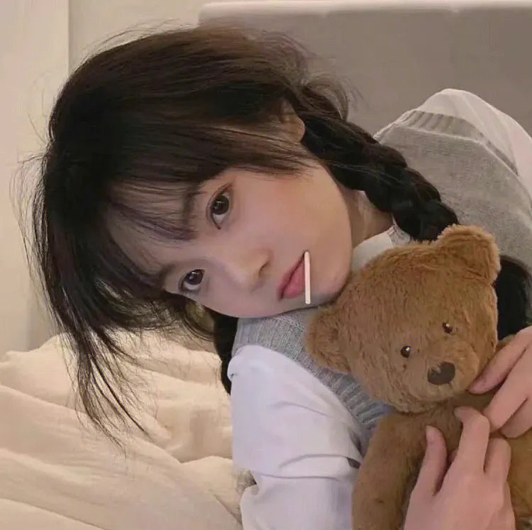 女特工智斗恶邻